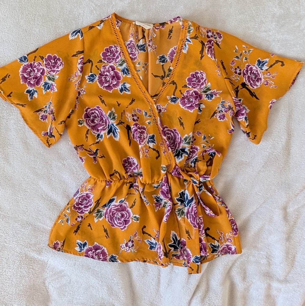 3/$30 Sienna Sky Mustard and Pink Floral Top